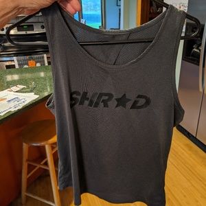 Dark grey Shred415 crop